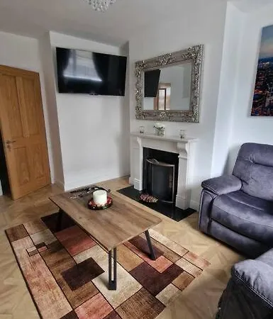снеск Q,r-с0de First -,-newly Decorated Citycentre Apartment *